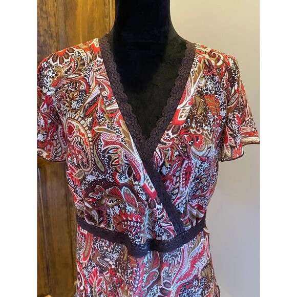 Lane Bryant Blouse Plus Size 14 -16W Top Short Sleeve  Dressy  Lace Trim - Picture 2 of 7